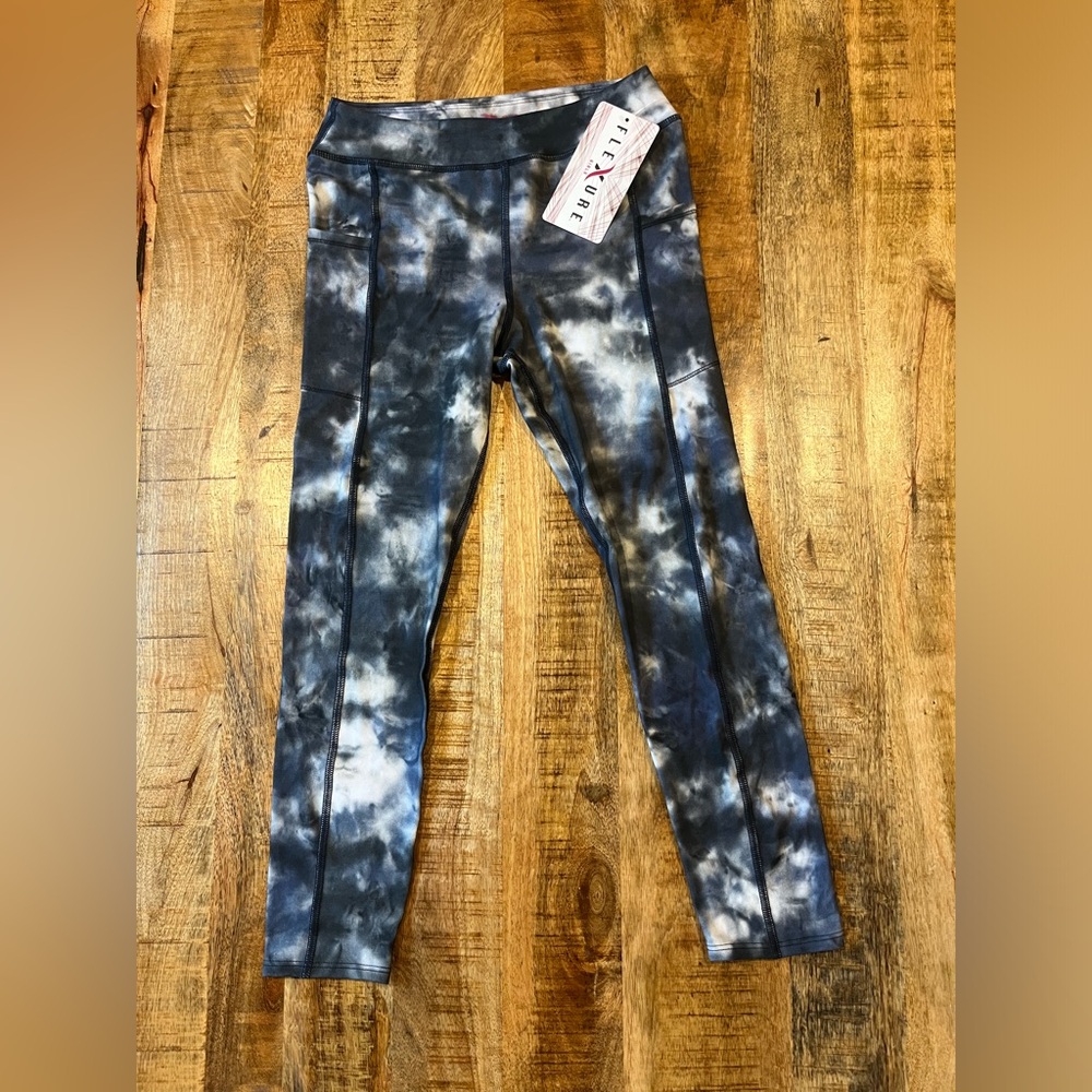 Flexure Girls Tie Dye Active Leggings Size Large (12) NWT